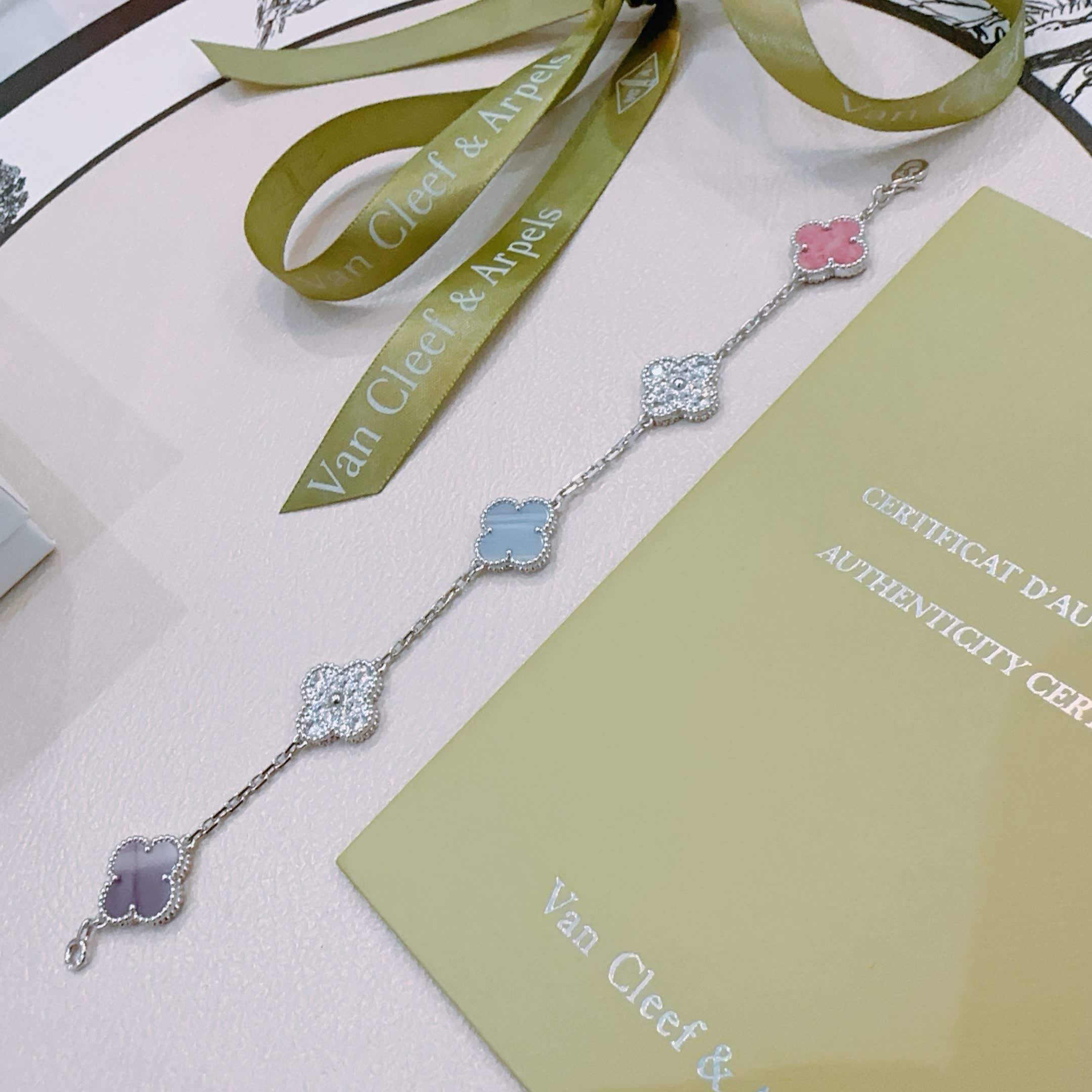 Van Cleef & Arpels Alhambra Bracelet